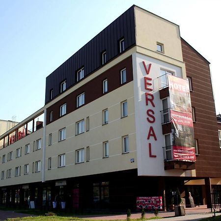 Versal Airport Modlin Nowy Dwor Mazowiecki Luaran gambar